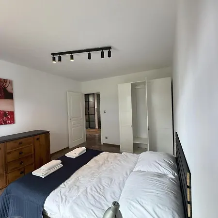Appartement Papaj Apartment, Supervision, Garage