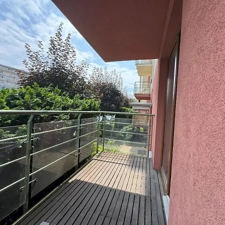 Papaj Apartment, Supervision, Garage * كراكوفيا